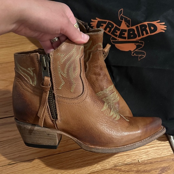 Freebird Wolfie Western Boots - Picture 2 of 5